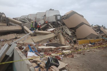 Los muertos por los terremotos en Venezuela suben 215 hasta los 4,333