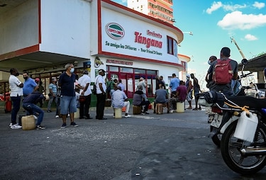 Autoridades cubanas reconocen una fuerte escasez de medicamentos