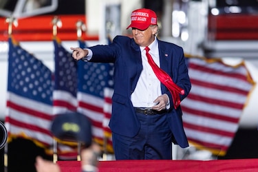 Donald Trump anuncia su vuelta a Facebook y YouTube