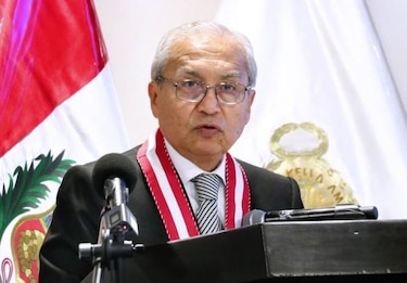 Congreso de Perú rechaza destituir al cuestionado fiscal general