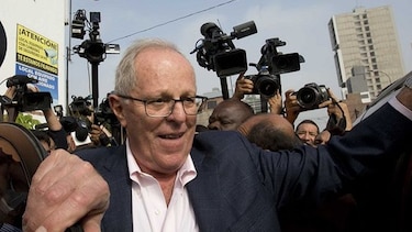 Pedro Pablo Kuczynski gana la elección presidencial de Perú