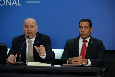 Ministros Mirones y Romero culpan al sistema y a los pasados gobiernos por masacre en La Joyita