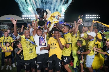 El CAI golea y es el rey del fútbol panameño