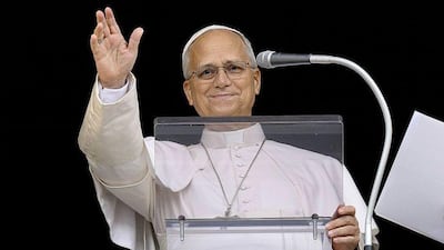 El papa León XIV hace su primera aparición pública tras ser operado por un cáncer de pulmón 