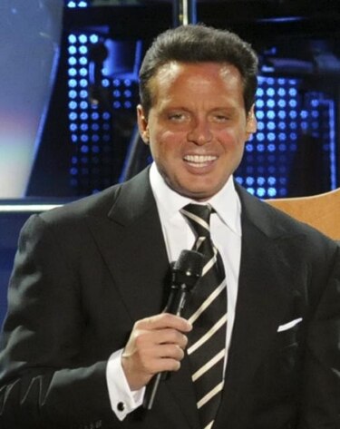 Luis Miguel enamora a Panamá con sus boleros