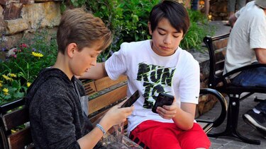 Australia: en qué consiste la prohibición del acceso a las redes sociales a los menores de 16 años y cómo la van a implementar