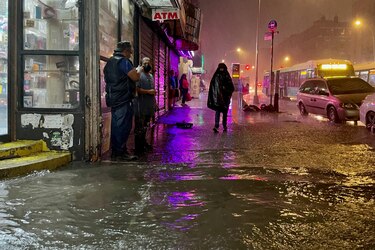 Gobernador de Nueva York declara el estado de emergencia por tormenta Ida
