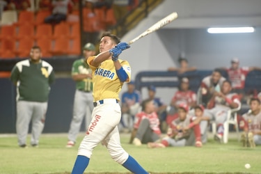 Campeones juveniles se arman