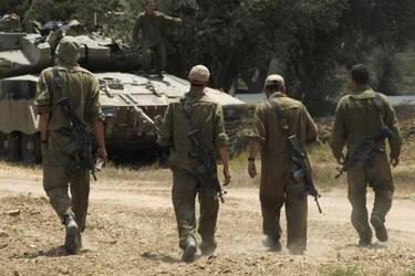 El Ejército israelí movilizará esta noche a otros 18 mil reservistas