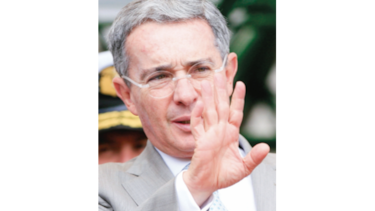 Expresidente Uribe rendirá indagatoria hoy ante la Corte