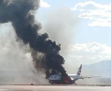 Motor de avión de British Airways se incendia en Las Vegas