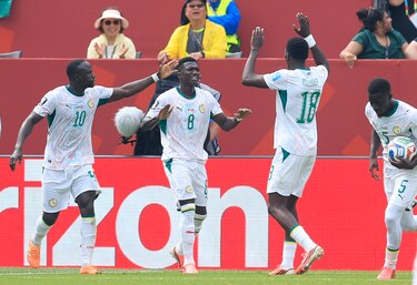 Senegal se acerca a los dieciseisavos con una goleada histórica sobre Irak