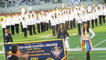 Banda del colegio José Daniel Crespo comienza sus actuaciones en California
