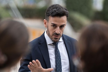 Quién es James Chambers, el millonario ‘comunista’ detenido en España a petición de Estados Unidos