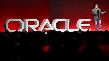 El gigante tecnológico Oracle elimina 21,000 empleos al apostar por la IA