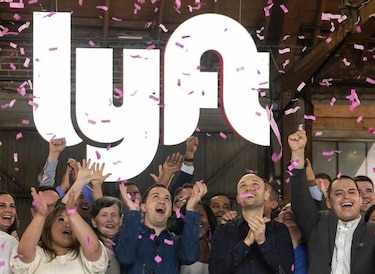 Uber y Lyft pierden $13 mil millones por guerra de tarifa