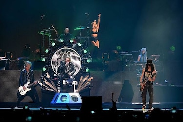 La gira del regreso de Guns N'Roses se extiende en América del Norte