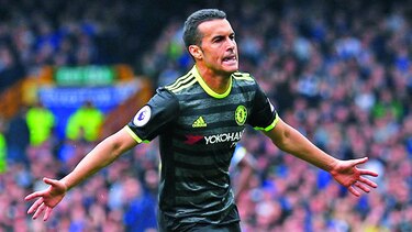 Chelsea golea al Everton y Tottenham se mantiene cerca