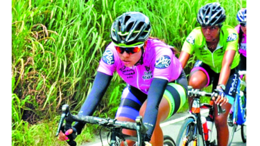 Salcedo mejoró su posición en Costa Rica