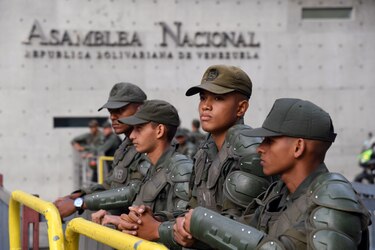 Juan Guaidó denuncia restricciones de acceso a la Asamblea de Venezuela