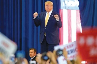 Trump recauda más dinero que los demócratas para elecciones 2020
