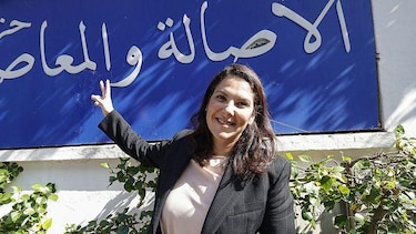Fatima El Mansouri: cómo la primera mujer en liderar el gobierno de Marruecos está atrapada entre el rey, los clérigos y el feminismo