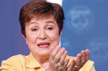 FMI  está en  aprobación  final de  alza de reservas por $650,000 millones