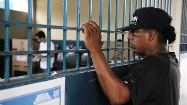 Fundamedios denuncia incidentes durante jornada electoral en Ecuador