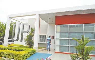 Rector de la Universidad de Panamá se niega a  explicar costosas obras