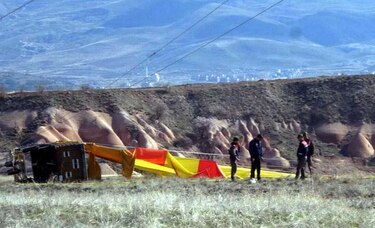 Un muerto y siete heridos por la caída de un globo aerostático en Turquía
