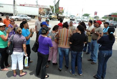 Docentes en Coclé cierran la Interamericana