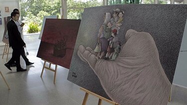 Exposición RefugiArte en el Metro de Panamá