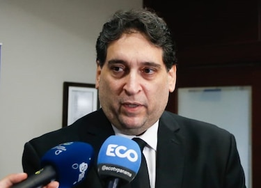 Camilo Valdés renuncia a la junta directiva de la Caja de Seguro Social a pocos días de asumir la Dirección de Ingresos