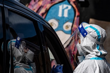 Italia registra mayor rebrote de virus desde pico de la pandemia