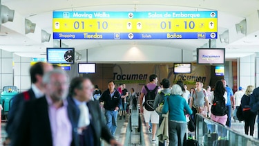 Declaran desierta licitación de limpieza del Aeropuerto de Tocumen; Hombres de Blanco mantiene el servicio