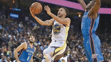 Warriors y Celtics debutan con triunfo