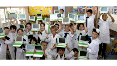 Positivo Tecnología: El gigante que impulsa la educación digital global