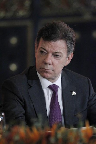 Santos defenderá a Uribe de acusaciones de Maduro por la vía diplomática
