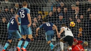 Tottenham y Manchester City no le pierden pisada al Liverpool