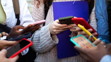 Australia: en qué consiste la prohibición del acceso a las redes sociales a los menores de 16 años y cómo la van a implementar