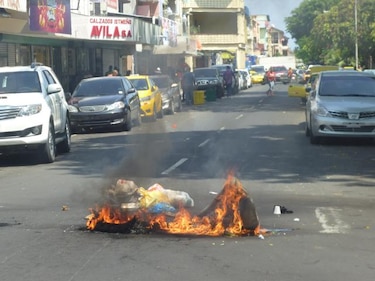 Expandilleros protestan en Colón, exigen plazas de trabajo