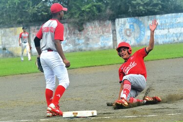 Arranca en Chitré serie de fogueo rumbo al Campeonato Juvenil de Béisbol 2022