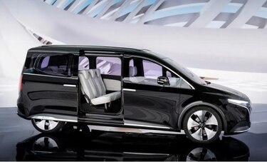 Mercedes presenta van eléctrica que competirá con autos Tesla