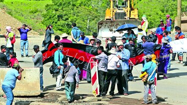 Divisionismo entre los ngäbes