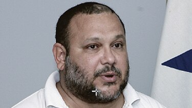 'En la literatura panameña hay mucho papel malgastado'