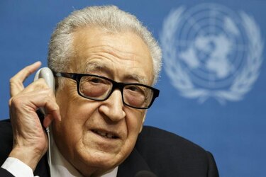 Brahimi renuncia como mediador internacional para el conflicto en Siria