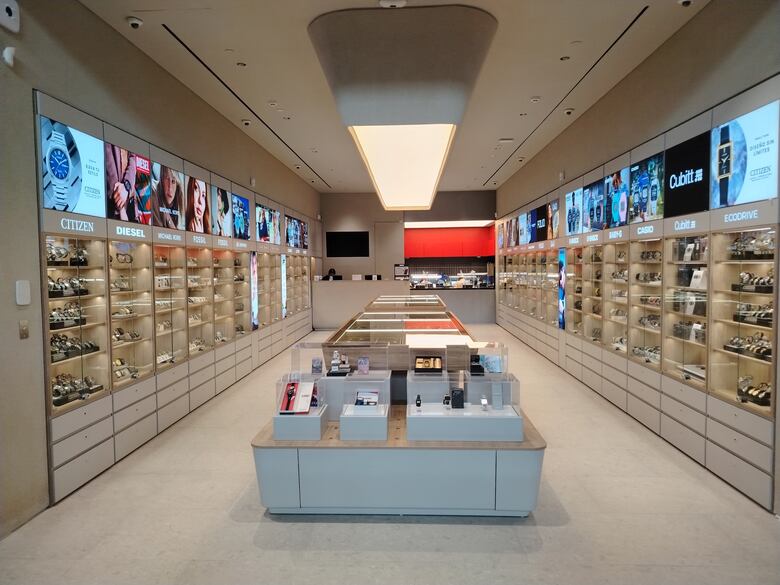 Relojín Multiplaza reabre sus puertas con un nuevo concepto de tienda: más moderno, intuitivo y lleno de estilo