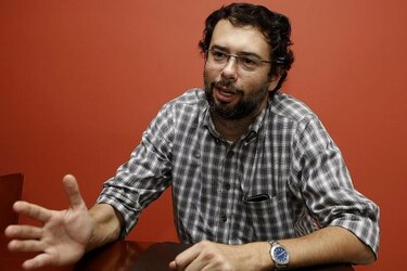 Médico dice caso de cáncer transmitido por lombriz abre puertas a la ciencia