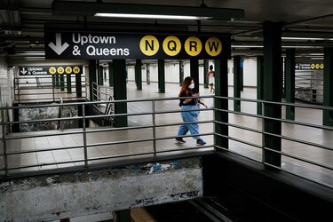 Desierto, el metro de Nueva York amenaza con reducir su servicio un 40%