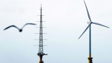 Petroleras apuntan a la energía eólica